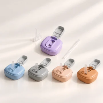 מכסה שתייה עם קשית